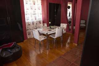 Отель Hotel Black Sea House Батуми Люкс с 2 спальнями-6